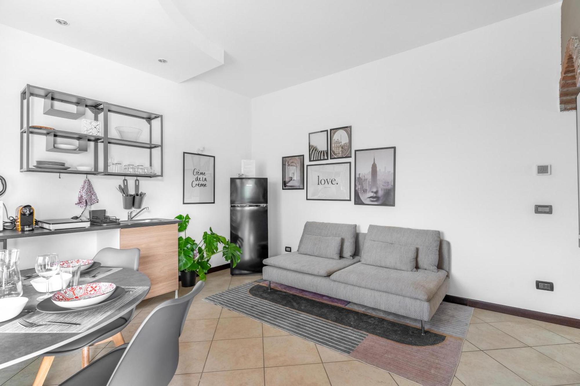 -Free Pool And Parking- Garda House Apartments Castelnuovo del Garda Εξωτερικό φωτογραφία