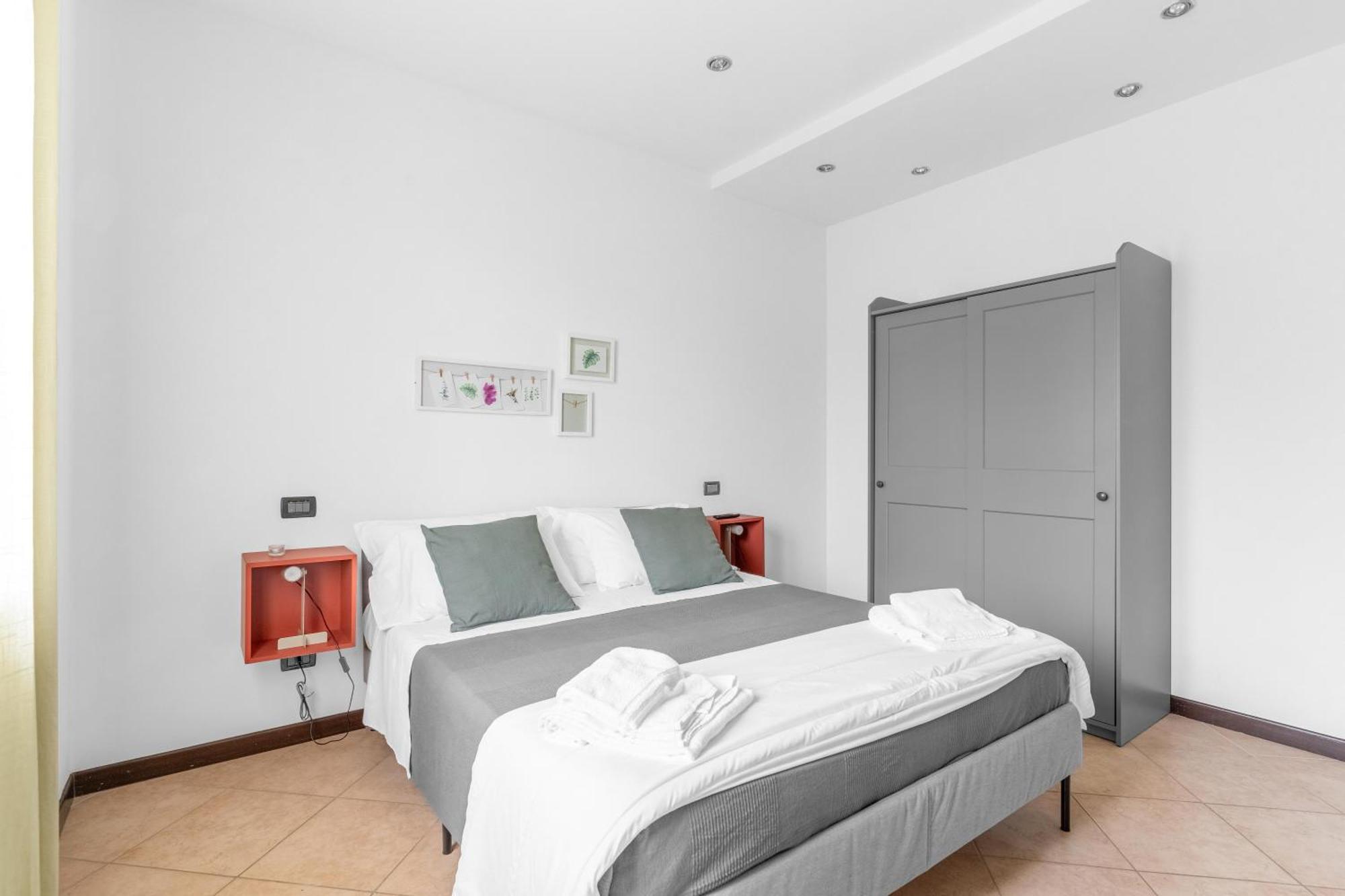 -Free Pool And Parking- Garda House Apartments Castelnuovo del Garda Εξωτερικό φωτογραφία