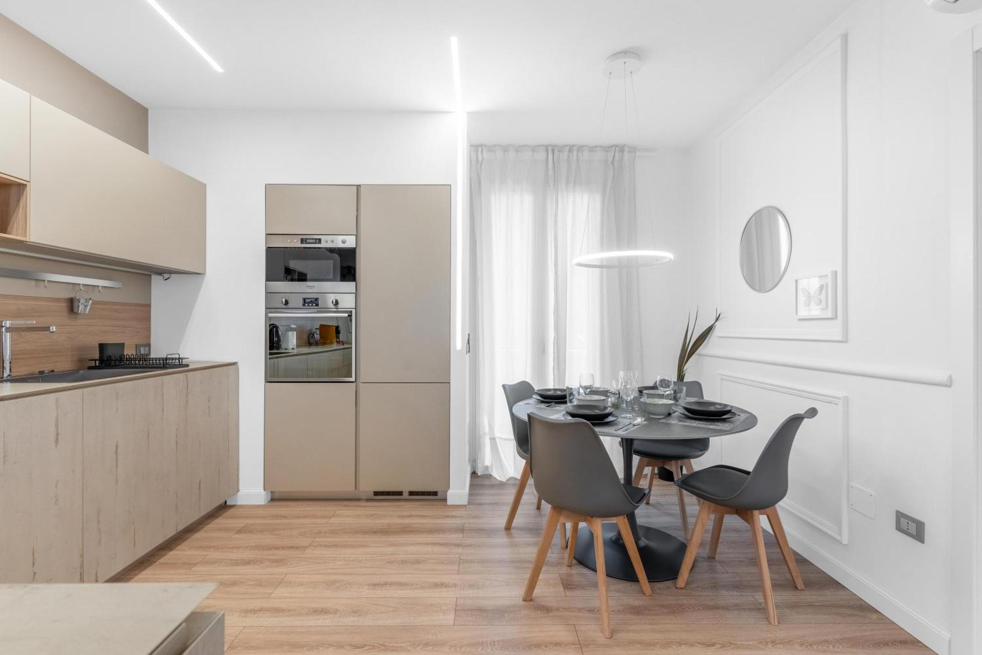 -Free Pool And Parking- Garda House Apartments Castelnuovo del Garda Εξωτερικό φωτογραφία