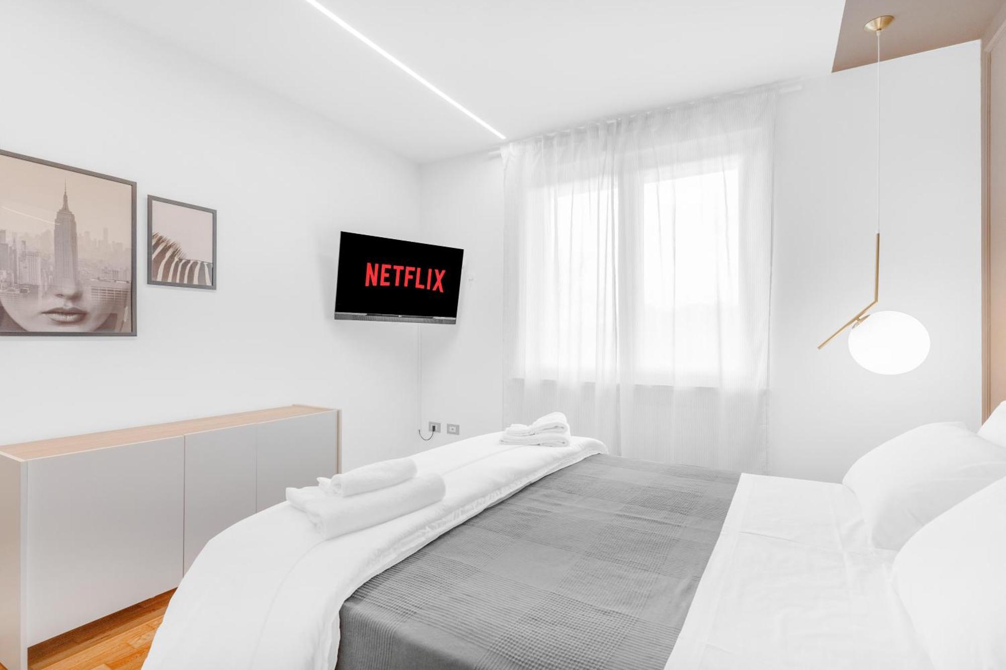 -Free Pool And Parking- Garda House Apartments Castelnuovo del Garda Εξωτερικό φωτογραφία